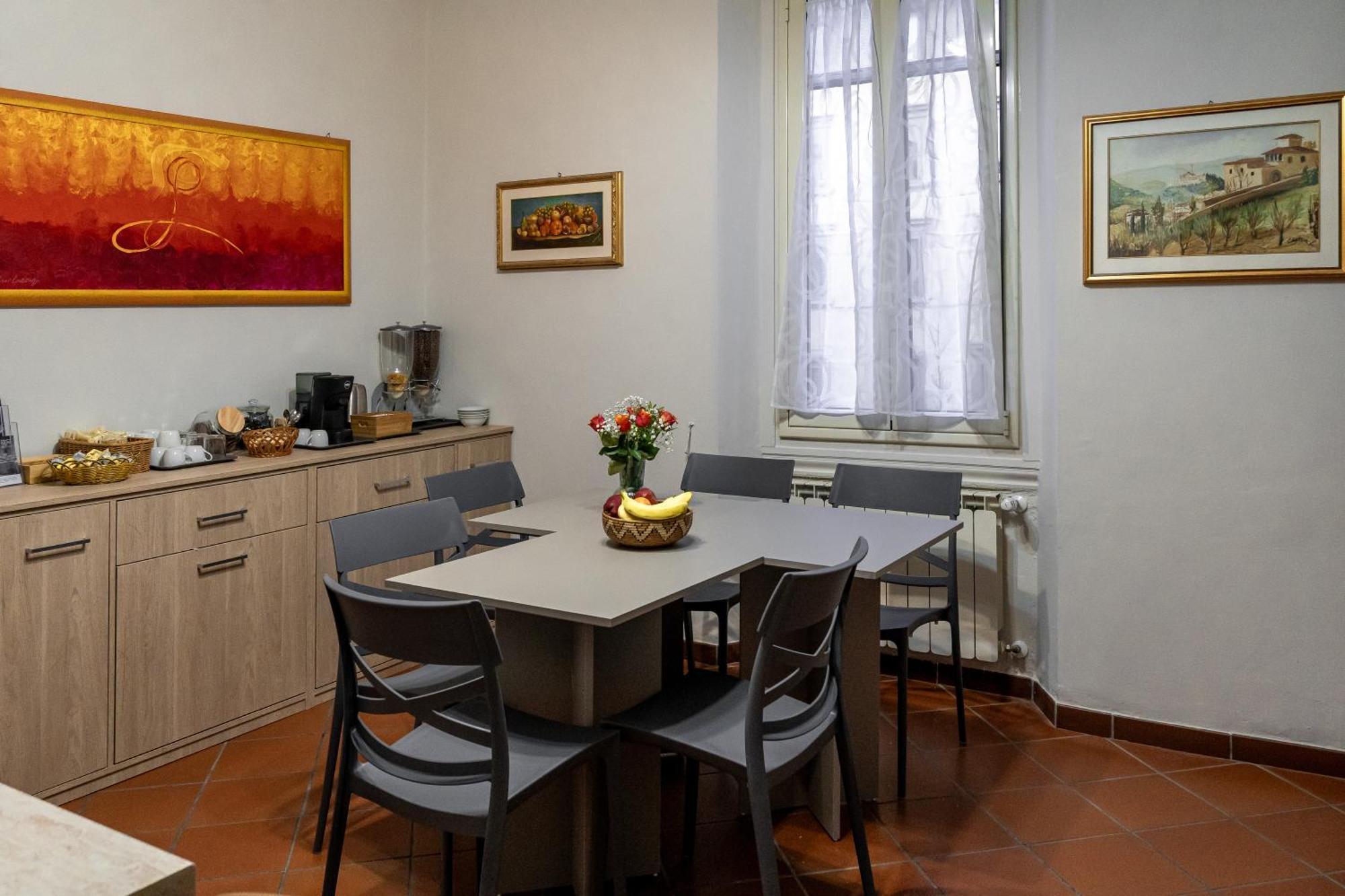 La Rosa Di Firenze B&B Buitenkant foto